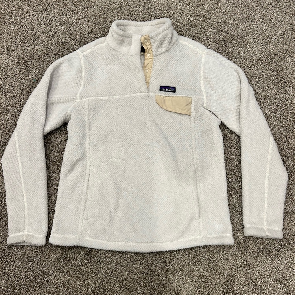 Patagonia White Fleece Sweater